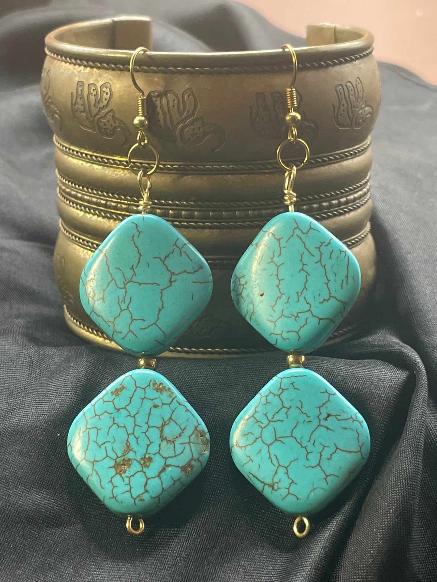 Diamond Shaped Turquoise Colored Dangle Earrings